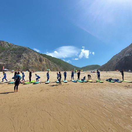 Moby Dick Lodge Malveira da Serra Eksteriør billede