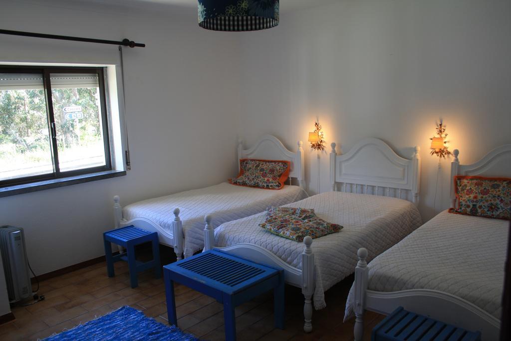 Moby Dick Lodge Malveira da Serra Værelse billede