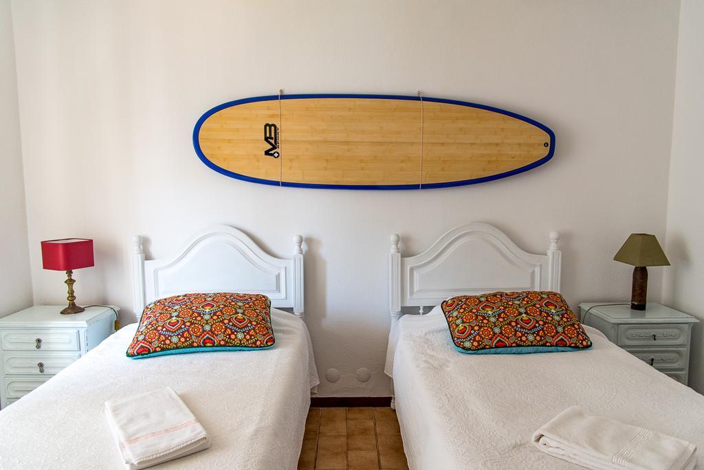 Moby Dick Lodge Malveira da Serra Eksteriør billede