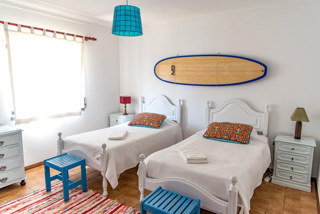 Moby Dick Lodge Malveira da Serra Eksteriør billede