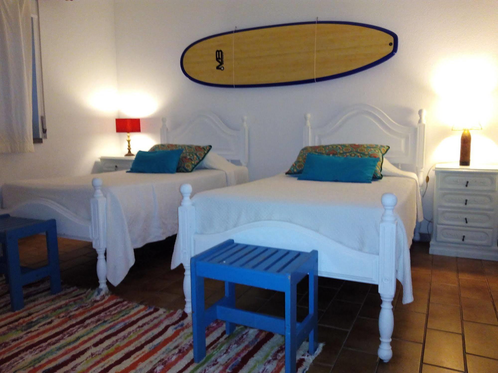 Moby Dick Lodge Malveira da Serra Eksteriør billede